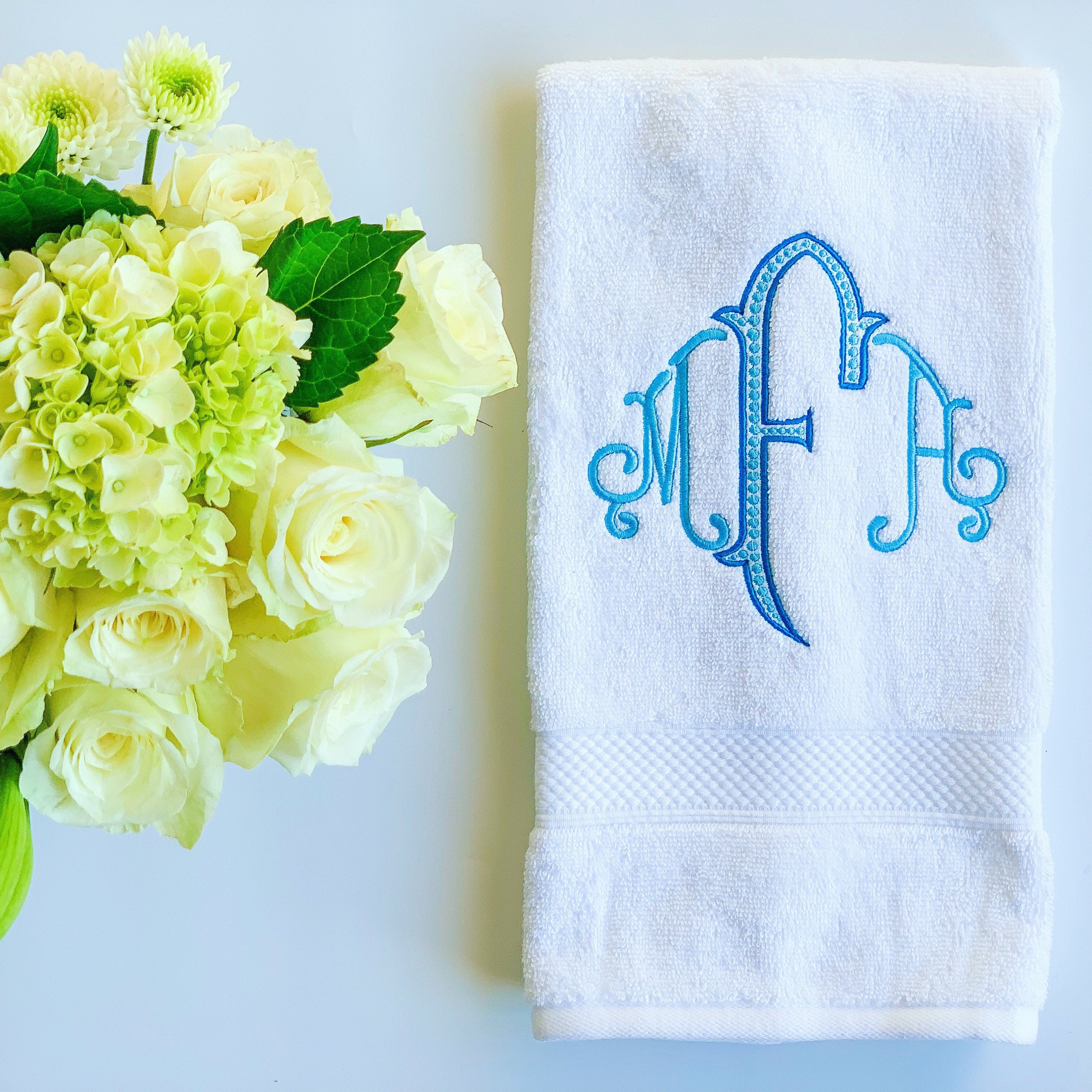 Monogrammed Hand Towel, Personalized Hand Towel, Embroidered Hand Towel, Guest Bathroom Towel, Hand Towels Monogrammed, Cotton, Wedding Gift